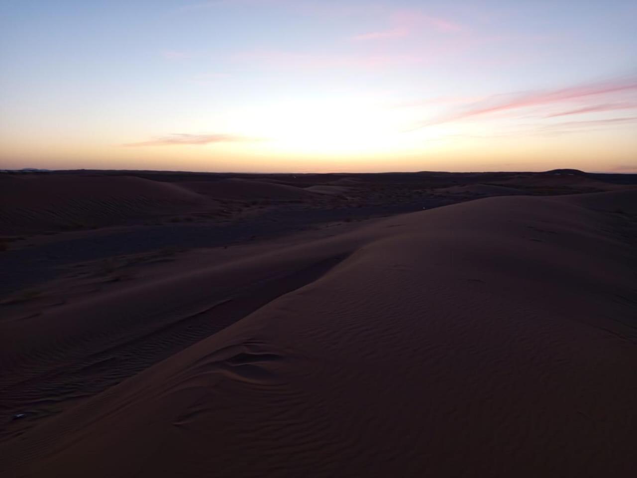 Hotel Restcamp Ergchebbi à Merzouga Extérieur photo