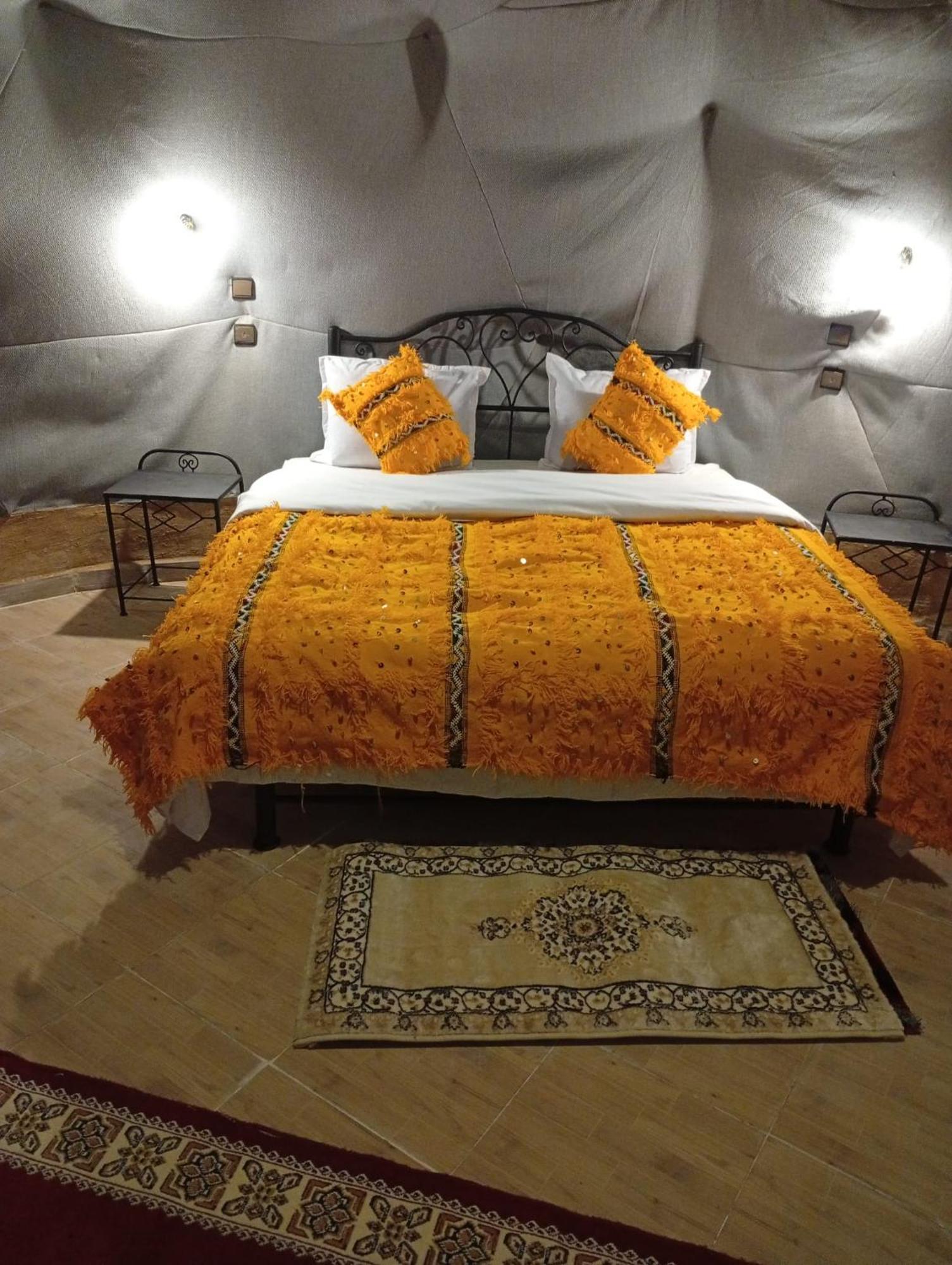 Hotel Restcamp Ergchebbi à Merzouga Extérieur photo